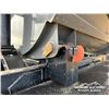 Image 25 : 2014 CENTER LINE R-WAY TRIDEM SIDE DUMP TRAILER *updated CVIC Inspection
