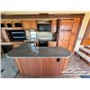 Image 8 : 2011 BIG HORN 35 FT. 5TH WHEEL T/A TRAVEL TRAILER