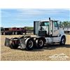 Image 3 : 2014 INTERNATIONAL PROSTAR 122 T/A DAY CAB TRUCK