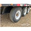 Image 15 : 2013 LOADTRAIL TRIDEM 30 FT. EQUIPMENT TRAILER