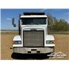Image 27 : 1997 FREIGHTLINER FLD120 T/A DUMP TRUCK