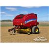 Image 1 : 2016 NEW HOLLAND 560 ROLL-BELT ROUND BALER