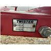 Image 4 : TWISTER 5 RING 14 FT. HOPPER GRAIN BIN