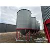 Image 2 : TWISTER 5 RING 14 FT. HOPPER GRAIN BIN