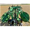 Image 19 : JOHN DEERE 700 HAYRAKE