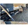 Image 8 : 2011 BOBCAT 96 IN. HYD ANGLE SKID STEER BLADE