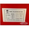 Image 5 : BLUE VIPER 110V WHEEL BALANCER