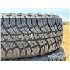Image 8 : (4) JOYROAD 235/60R18 TIRES