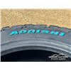 Image 5 : (4) AOQISHI 33X12.50R20 TIRES