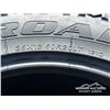 Image 6 : (4) JOYROAD 35X12.50R20 TIRES