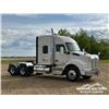 Image 2 : 2019 KENWORTH T880 T/A SLEEPER TRUCK TRACTOR