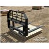 Image 3 : 4 FT. SKID STEER PALLET FORKS