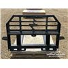 Image 5 : 4 FT. SKID STEER PALLET FORKS