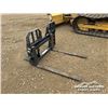 Image 2 : BOBCAT SKID STEER PALLET FORKS