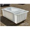 Image 3 : (3) POLY WATER TUBS