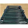 Image 5 : (12) 4 FT. FRAME GATES