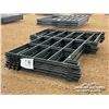 Image 2 : (10) 9.5 FT. LIVESTOCK PANELS W/ MAN GATE