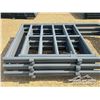 Image 5 : (6) 7 FT. FRAME GATES