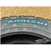 Image 7 : (4) AOQISHI 33X12.50R20 TIRES