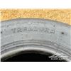 Image 5 : (4) TREADURA 9.5L-15 IMPLEMENT TIRES