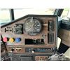Image 20 : 1995 FREIGHTLINER FLD120 T/A SLEEPER TRUCK TRACTOR