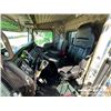 Image 9 : 2014 KENWORTH T800 TRI DRIVE DAY CAB TRUCK TRACTOR