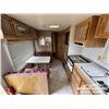 Image 5 : 1991 TRAVELAIRE 30FT. T/A 5TH WHEEL TRAVEL TRAILER