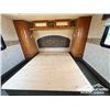 Image 25 : 2002 TOPAZ TRIPLE E T/A 5TH WHEEL TRAVEL TRAILER