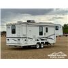 Image 3 : 2002 TOPAZ TRIPLE E T/A 5TH WHEEL TRAVEL TRAILER