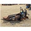Image 4 : 88 IN. HYDRAULIC TILTING EXCAVATOR CHUCK BLADE