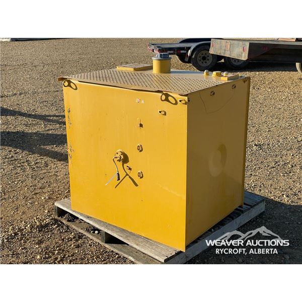 CAT FUEL TANK
