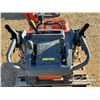 Image 7 : HUSQVARNA ST224P SNOWBLOWER