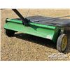 Image 5 : 44 IN. JOHN DEERE LAWN SWEEP