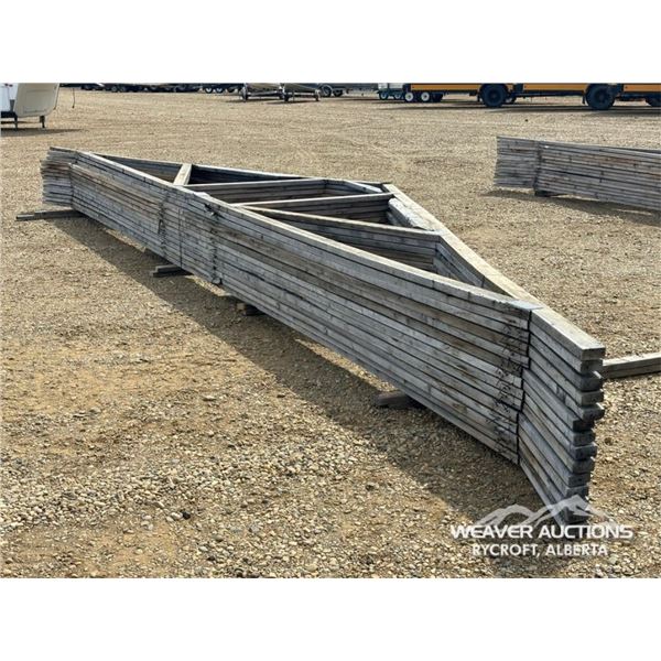 (14) 28 FT. ROOF TRUSSES