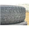 Image 8 : (4) BRIDGESTONE 235/65R17 TIRES AND RIMS