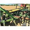 Image 16 : JOHN DEERE 1050 60 FT. VIBRASHANK FIELD CULTIVATOR