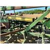 Image 17 : JOHN DEERE 1050 60 FT. VIBRASHANK FIELD CULTIVATOR