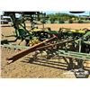 Image 20 : JOHN DEERE 1050 60 FT. VIBRASHANK FIELD CULTIVATOR