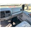 Image 29 : 2001 FORD F250 CREW CAB FLATBED PICKUP