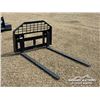 Image 2 : 5 FT. SKID STEER PALLET FORKS