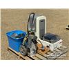 Image 1 : AIR CONDITIONER W/MISC HOUSEHOLD ITEMS