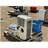 Image 3 : AIR CONDITIONER W/MISC HOUSEHOLD ITEMS