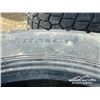 Image 6 : (4) 11R24.5 TRUCK TIRES