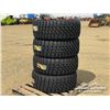 Image 4 : (4) GRIZZLY 37X13.5R20 TIRES