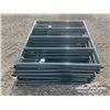 Image 5 : (10) 4 FT. GATES