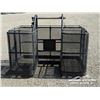 Image 2 : MAN BASKET/FARM CAGE