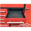 Image 10 : 16 COMPARTMENT METAL TOOL CABINET