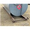 Image 9 : 1000 GALLON FUEL TANK W/FILL-RITE PUMP ON SKID