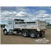 Image 4 : 2003 PETERBILT 330 T/A DUMP TRUCK