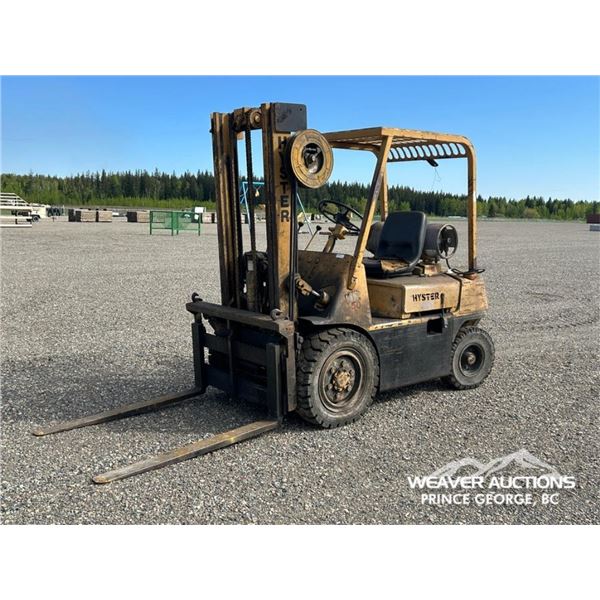 HYSTER FORK LIFT